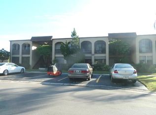 7701 Starkey Rd APT 105, Seminole, FL 33777