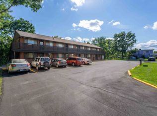 10612 Grand River Ave #7, Brighton, MI 48116