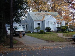 260 Hollister St, Manchester, CT 06042