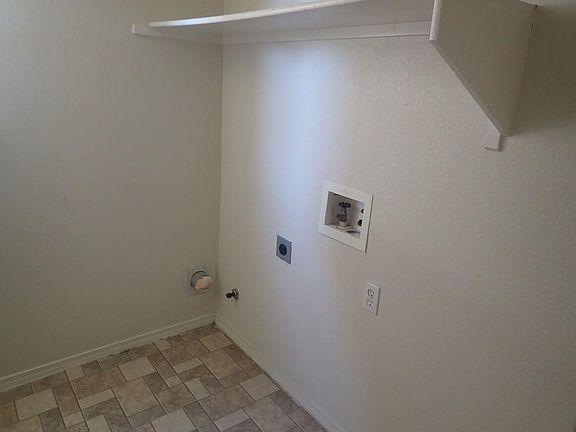 4th image of 3057 Tierra Nora