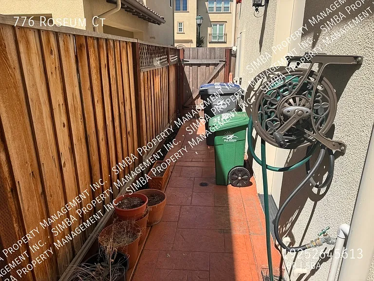 752 Roseum Ct — Photo 51