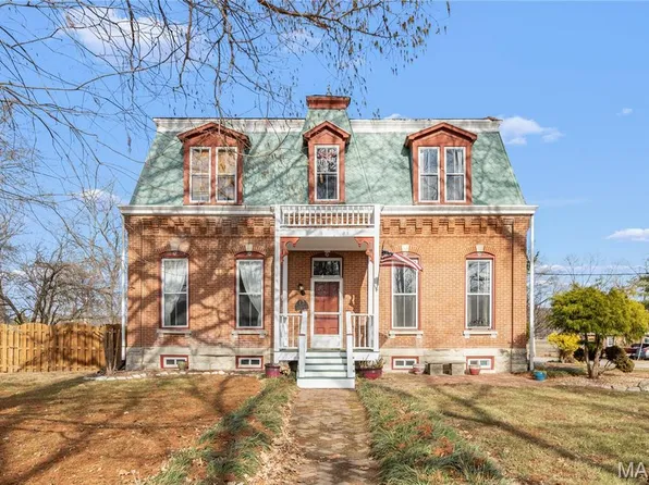 1480 Church St, Portage Des Sioux, MO 63373