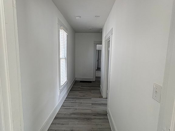 3rd image of 3605 Craig Ave
