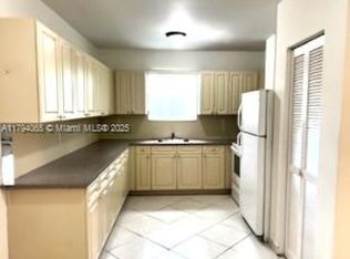 181 NW 47th Ave #24, Miami, FL 33126