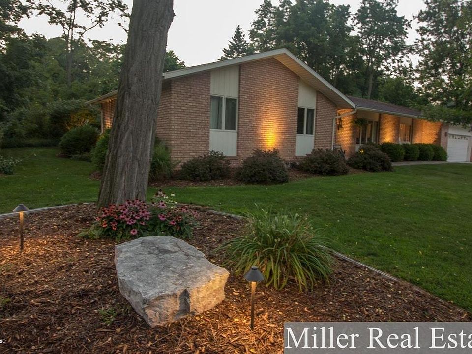 1st image of 706 N Glenwood Dr