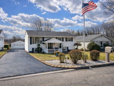 780 Pinetree Cir, East Palestine, OH, 44413