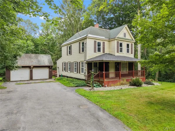1246 County Route 9, Fulton, NY 13069