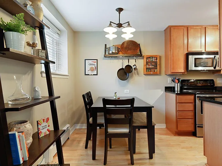 2706 Humboldt Ave S #104 — Photo 9