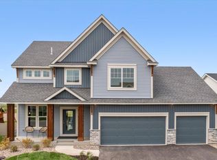 7427 Water St, Shakopee, MN 55379