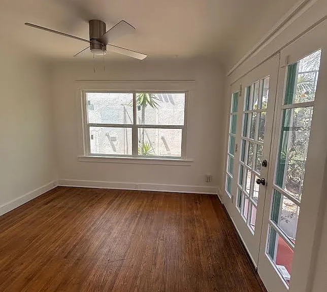 4940 Cape May Ave — Photo 4