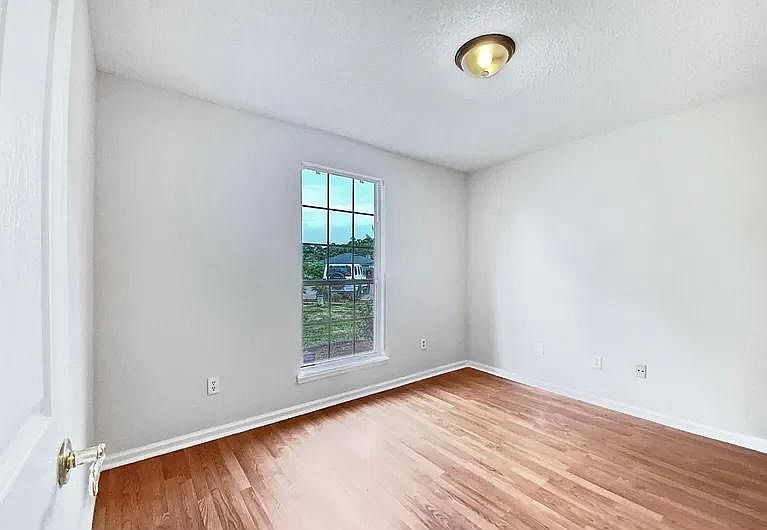 1st image of 5344 Darby Way