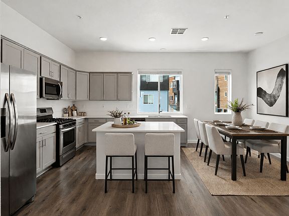 5th image of 4873 Summit Ridge Dr #4817