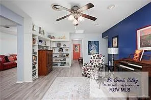 505 W Esperanza Ave — Photo 9