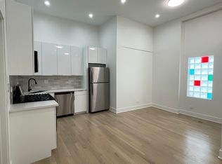 2803 N Mozart St #1R, Chicago, IL 60618