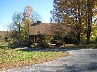 261 Old Colchester Rd, UNCASVILLE, CT 06382