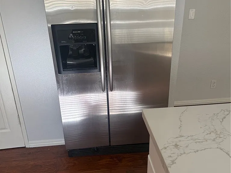 17323 Grayland Ave — Photo 15