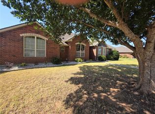 2416 Birmingham Dr, Norman, OK 73071
