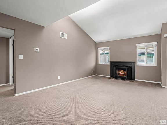 3rd image of 2301 Sycamore Glen Dr #B-2