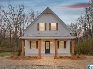 285 3rd St, Fruithurst, AL 36262