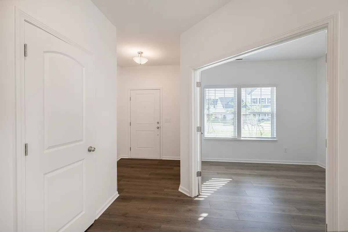 Building Photo - 3018 Apple Creek Ct