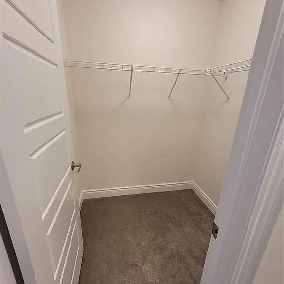 232 Wilmot Rd — Photo 20