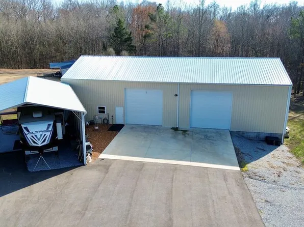 2260 Oakdale Rd, Camden, TN 38320