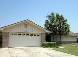 2209 Bell Cir, Lynn Haven, FL 32444