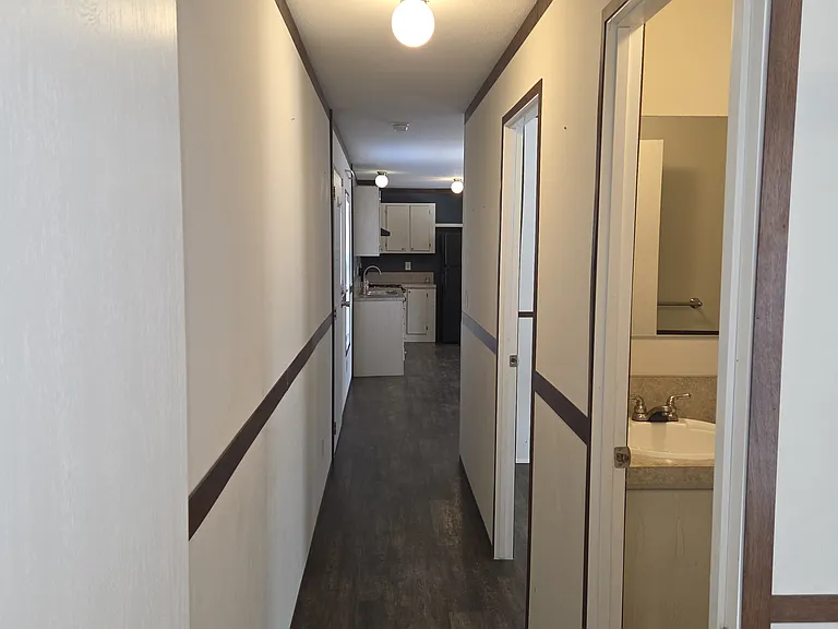 1040 Short Cut Rd — Photo 8