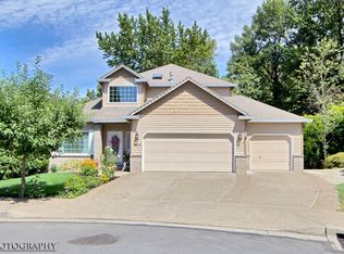 1417 SW 17th Ct, Gresham, OR 97080