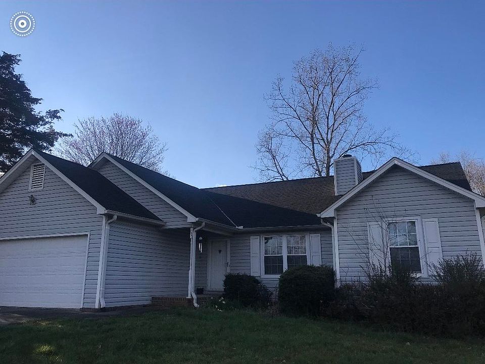 1st image of 1105 Highland Dr