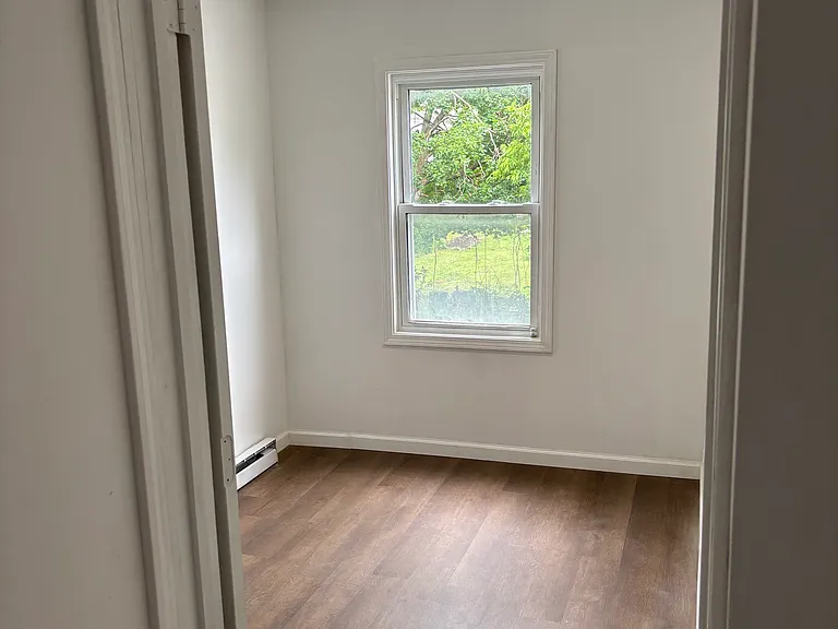 321 Saint Anthony St #2 — Photo 4