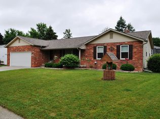 224 Beechwood Ct, Flushing, MI