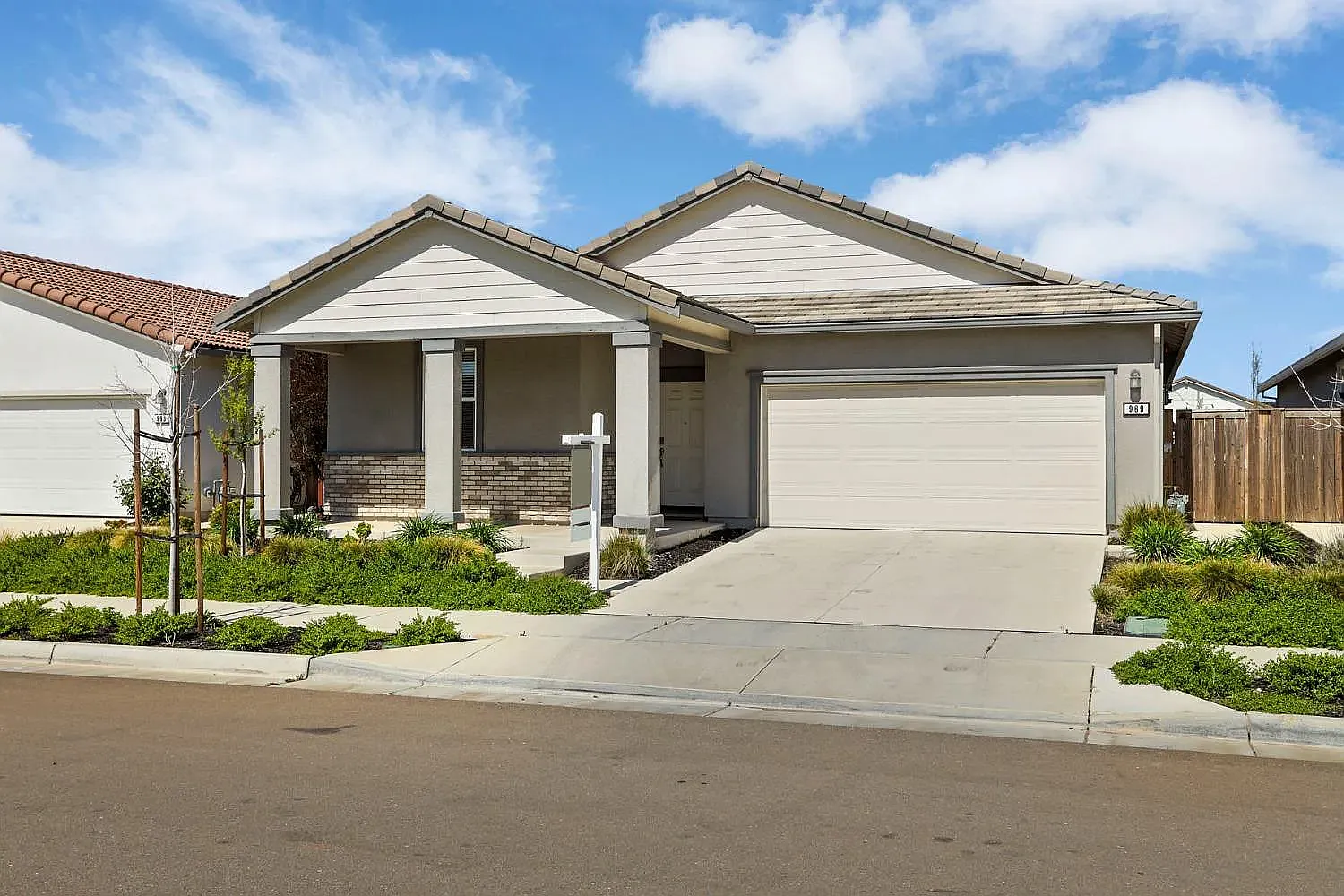 3 bed, 1502 sqft, $2,900 — Photo 1