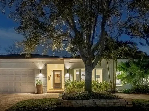 311 Belleair Dr NE, Saint Petersburg, FL 33704