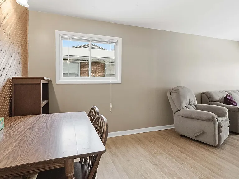 2061 Saint Teresa Dr — Photo 14