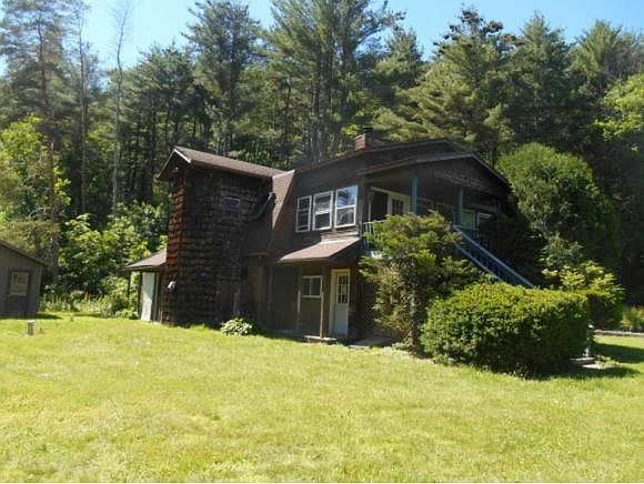 1st image of 44 Glen Mary Dr