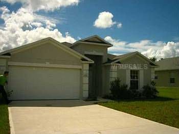 1st image of 528 Lakeview Ct