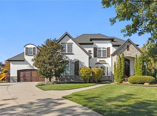 5114 Meadowlark Dr, Shawnee, KS 66226