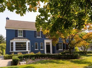 780 Whittier Rd, Grosse Pointe Park, MI 48230