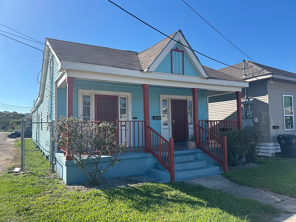 1900 New Orleans St