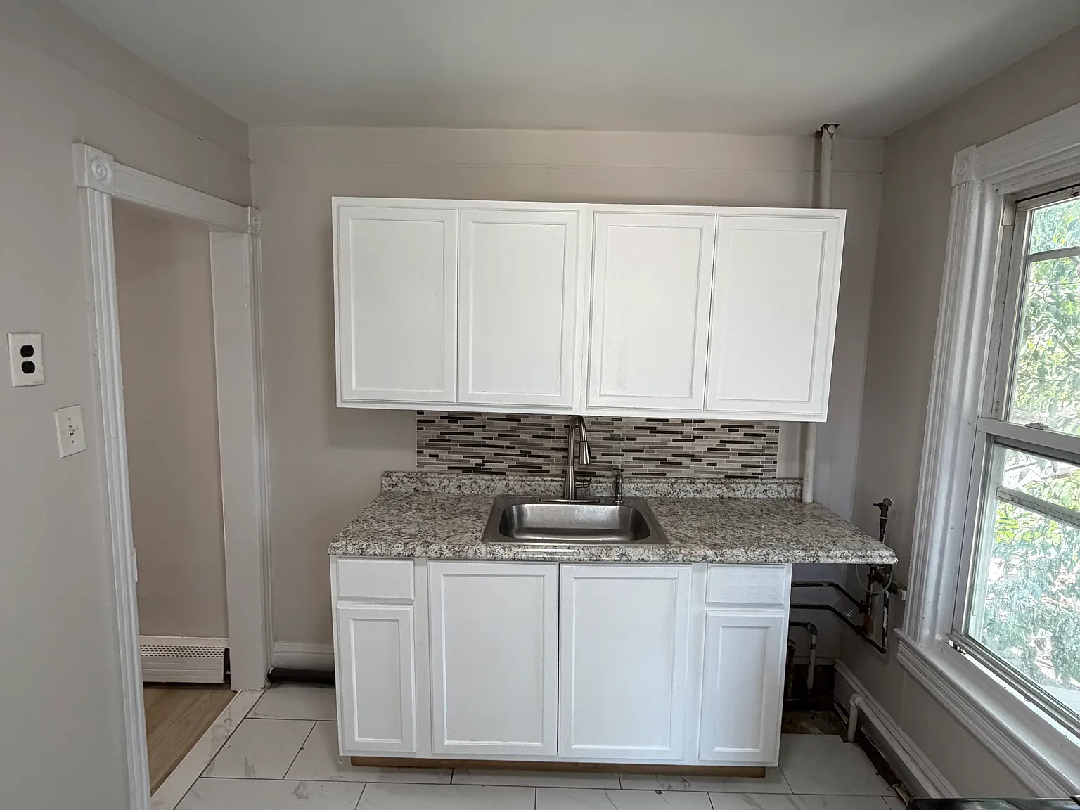 2 bed, 1773 sqft, $2,000 — Photo 2
