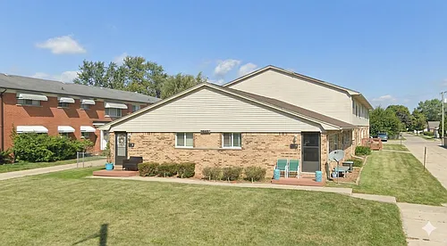 16481 E Ten Mile Rd #10 Photo 1