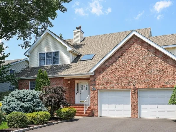 7 Drake Close, Hillsborough Twp., NJ 08844