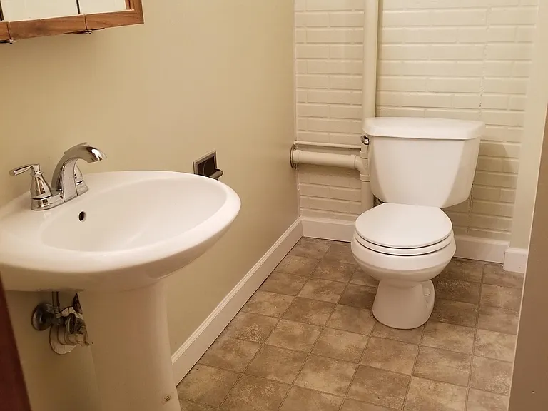 6628 Platte Ave #2 — Photo 4