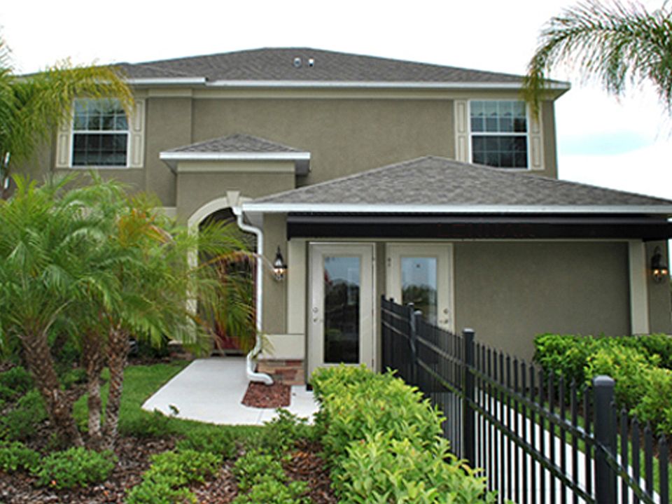 1st image of 2604 Cypress Creek