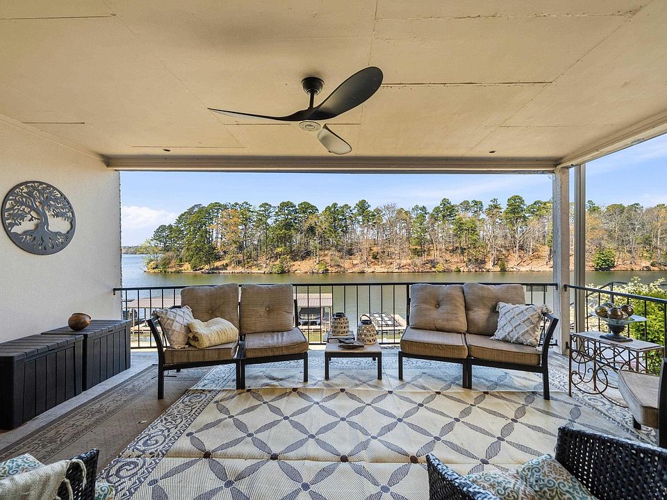 1st image of 1222 Twin Points Rd