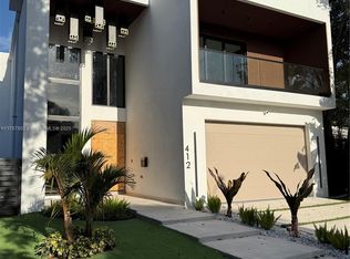 412 NE 10th Ave, Fort Lauderdale, FL 33301