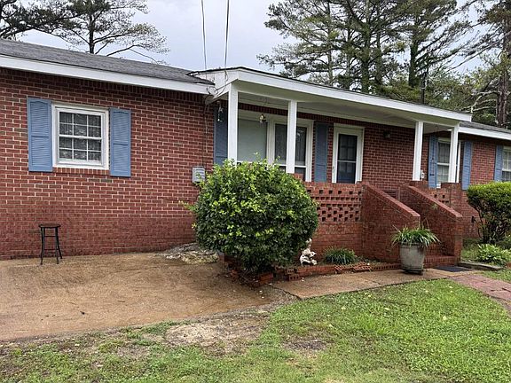 2nd image of 169 Daniel Dr