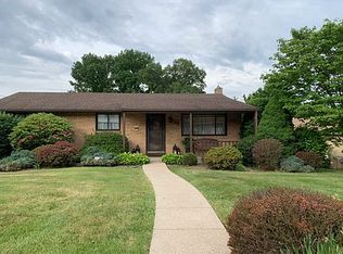 128 Bellmawr Dr, Mc Kees Rocks, PA 15136