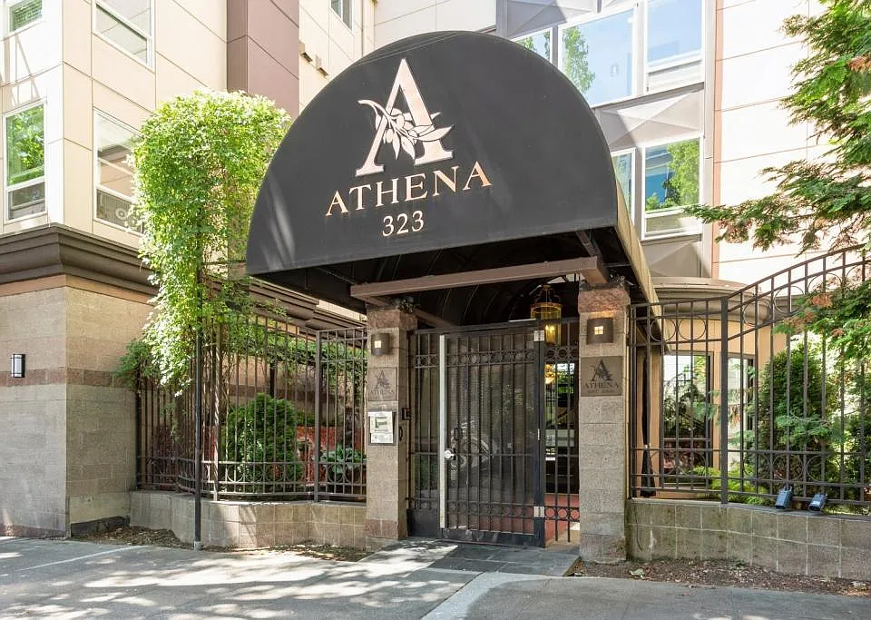 323 Queen Anne Ave N #310